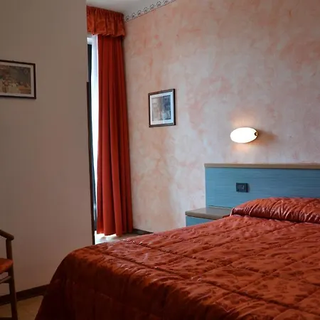 Dolci Colli Hotel 3*