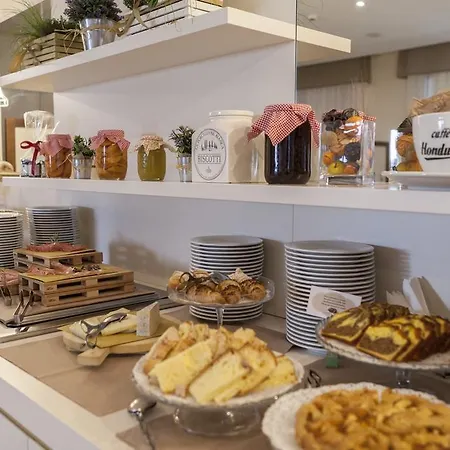 Hotel Dolci Colli 3*