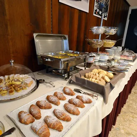Dolci Colli 3*